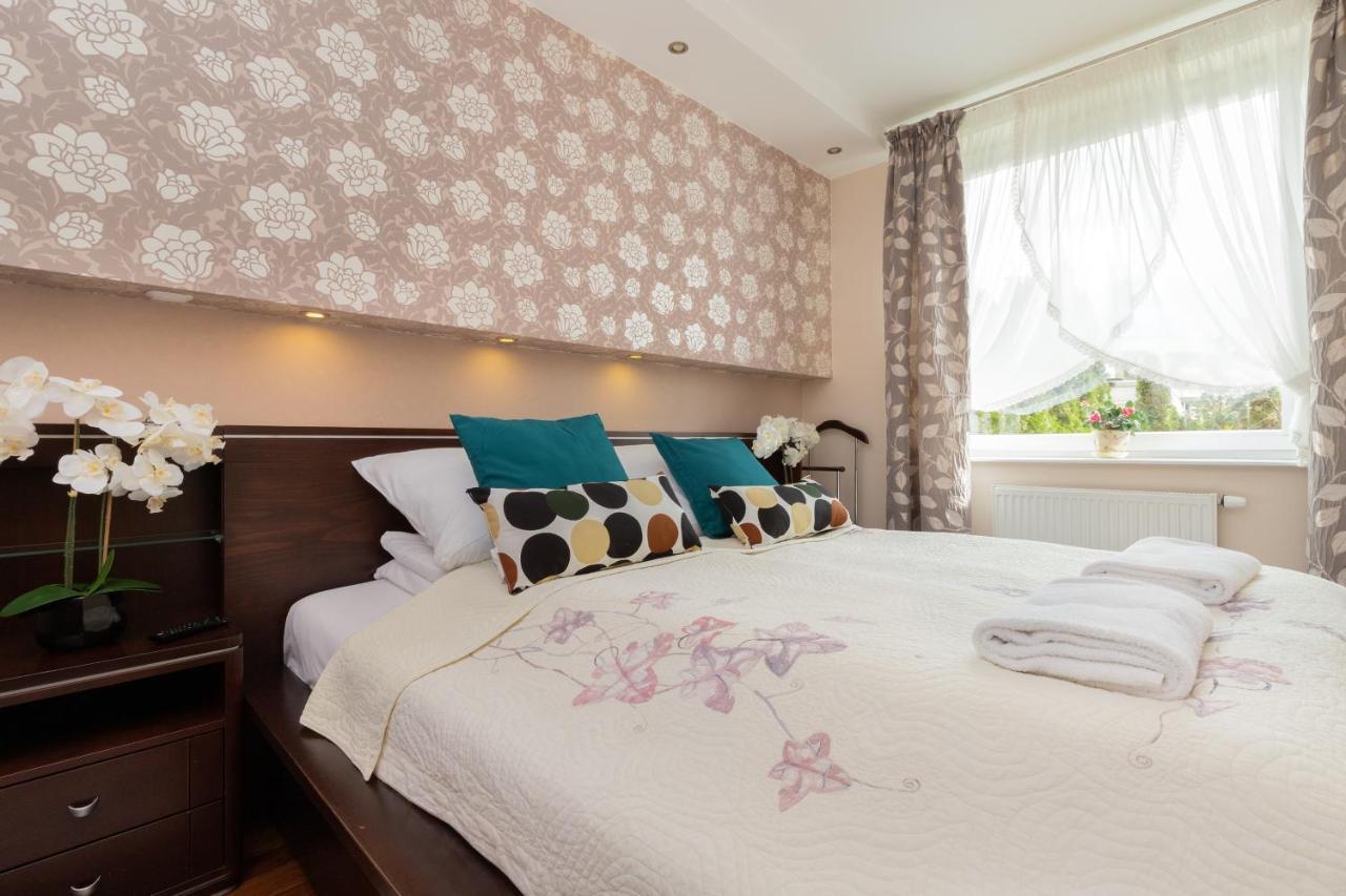 Apartment Trzy Zagle Gdansk By Noclegi Renters エクステリア 写真