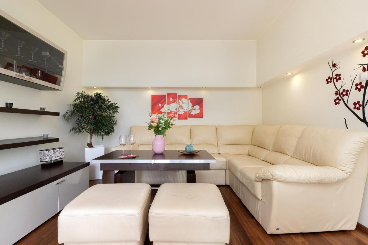 Apartment Trzy Zagle Gdansk By Noclegi Renters エクステリア 写真