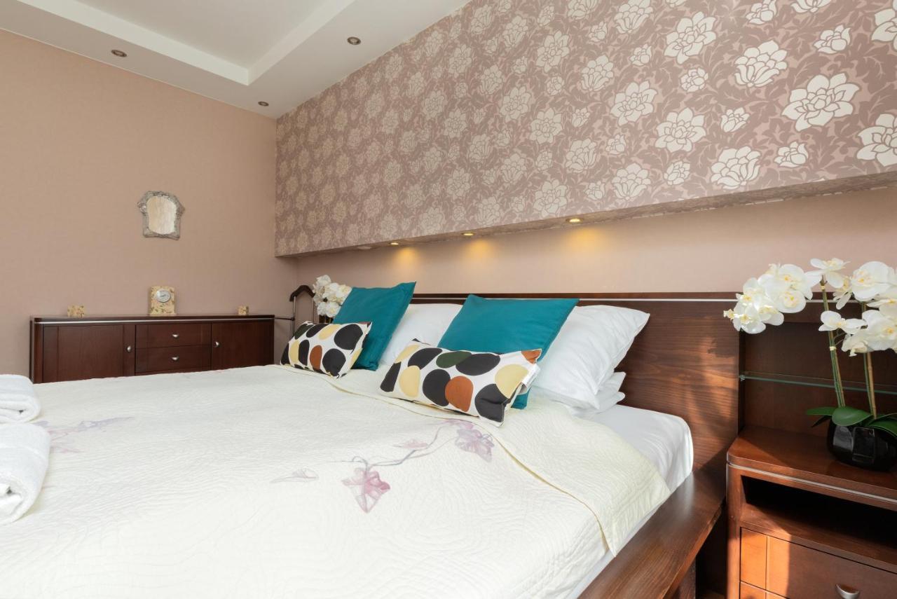 Apartment Trzy Zagle Gdansk By Noclegi Renters エクステリア 写真