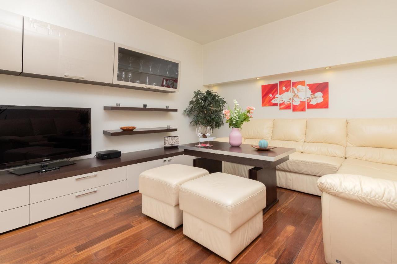Apartment Trzy Zagle Gdansk By Noclegi Renters エクステリア 写真